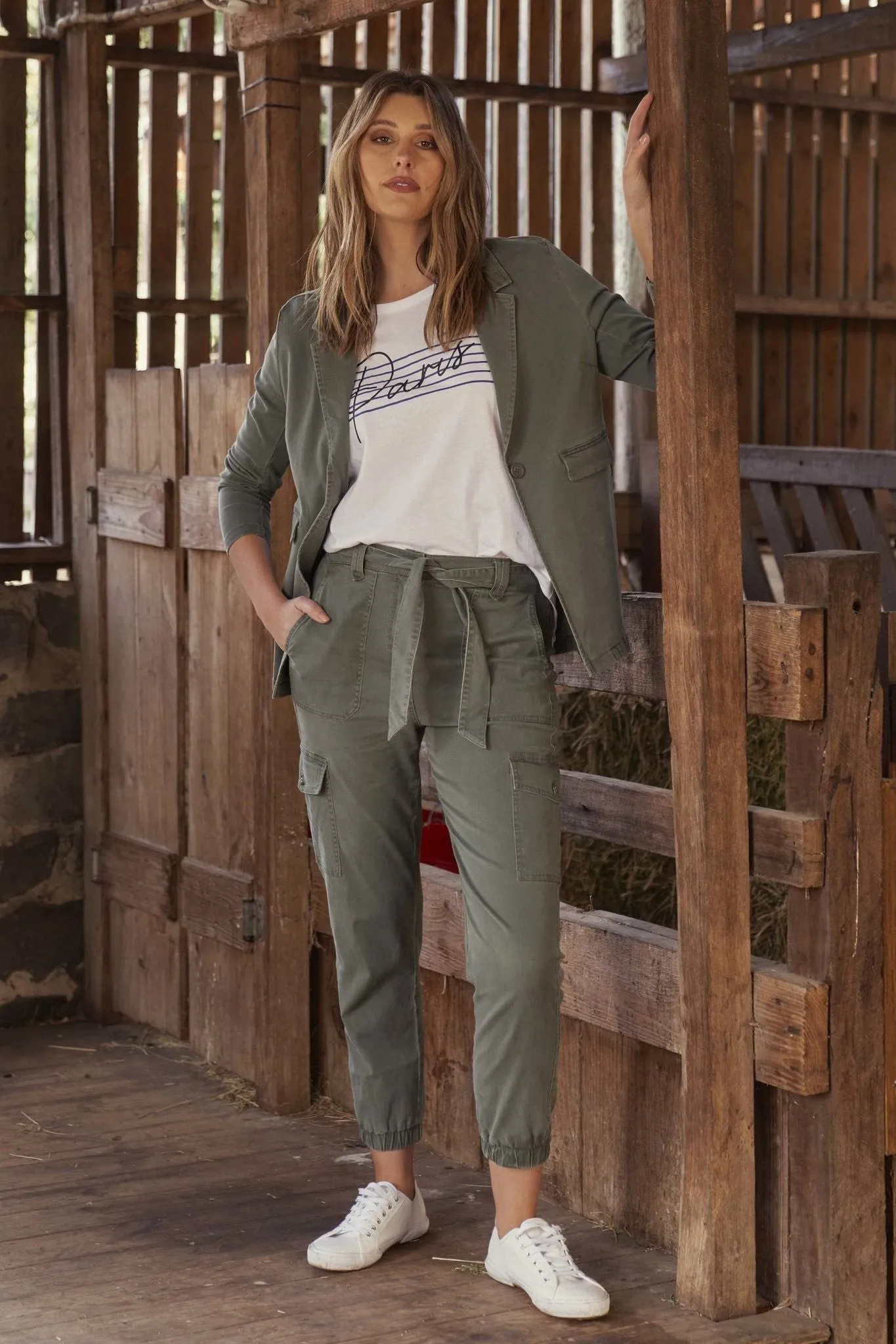 Betty Basics Canterbury Cargo Pants in Khaki