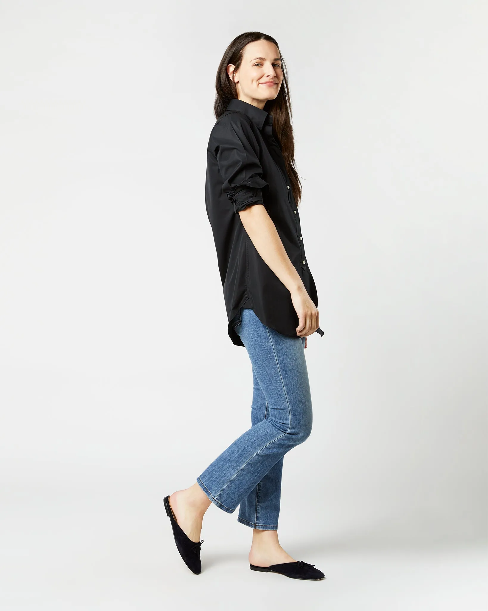 Boyfriend Shirt in Black Poplin