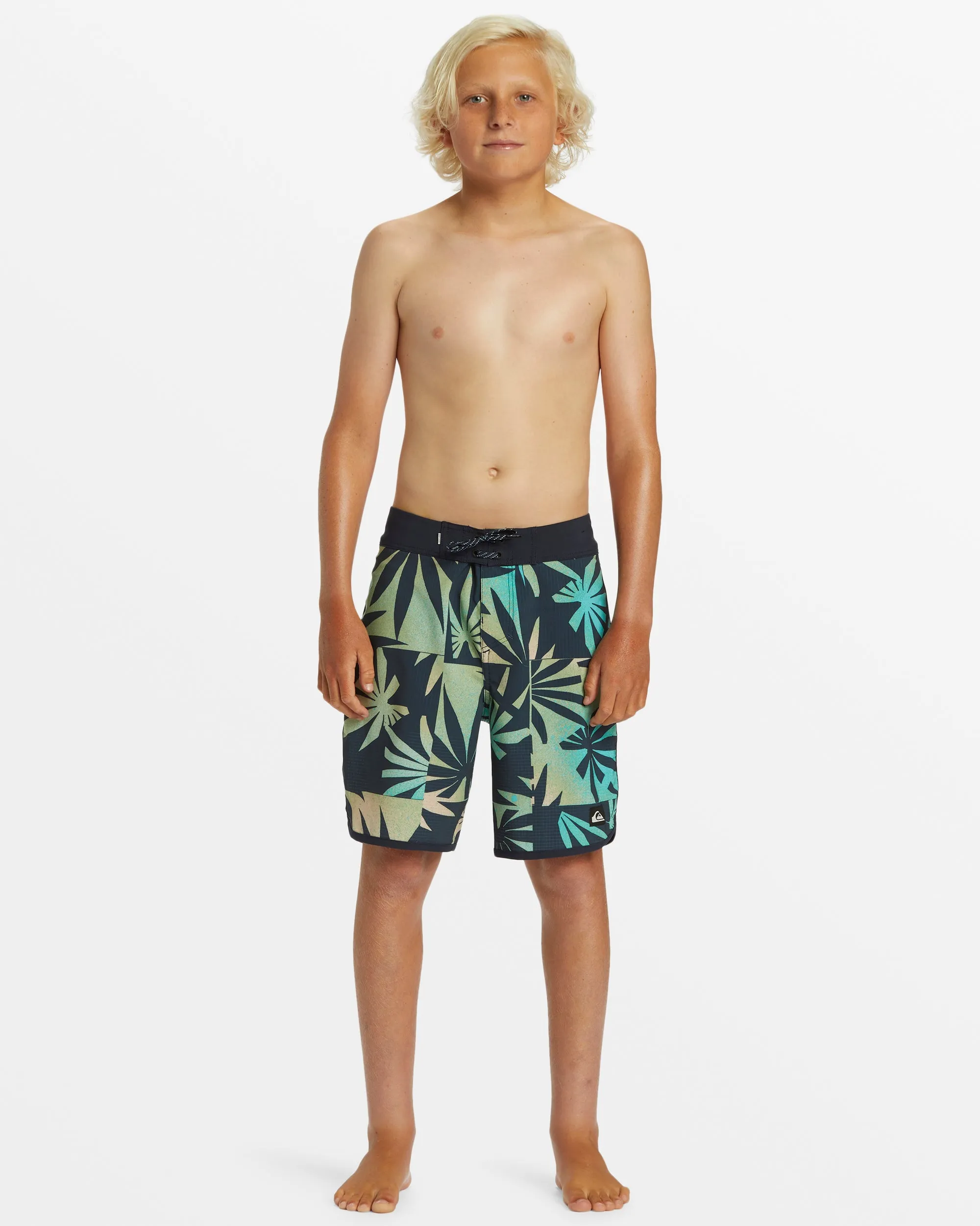 Boys 8-16 Highline Scallop 19" Boardshorts