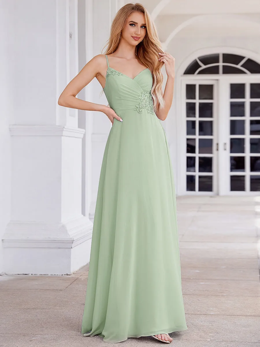 Elegant Bridesmaid Dresses Sleeveless A-Line Cross Back Chiffon Dresses with Embroidery Decoration