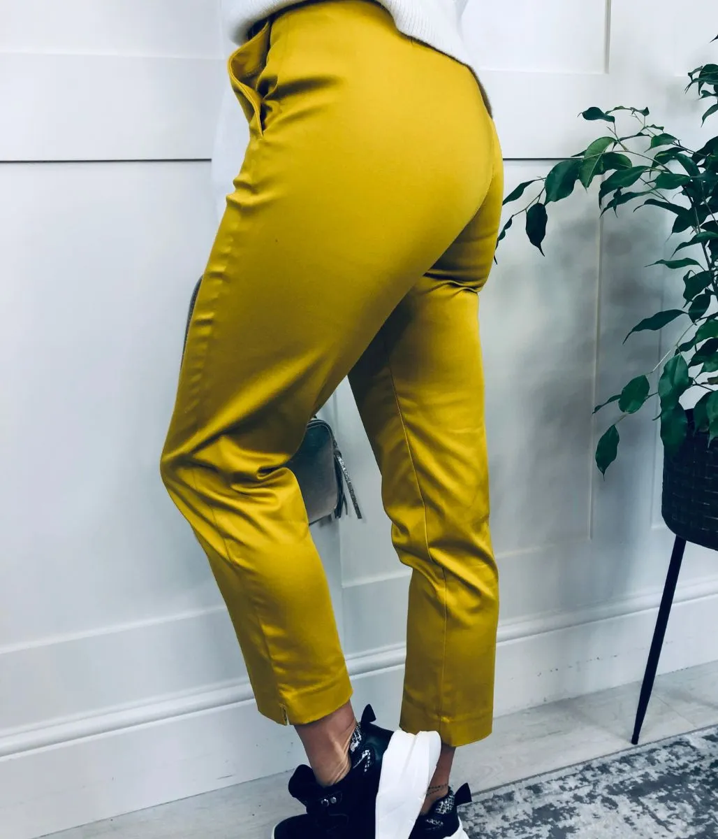 Gold Mia Slim Leg 7/8 Trousers