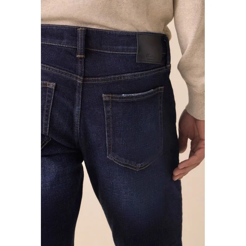 James Slim Straight Jeans