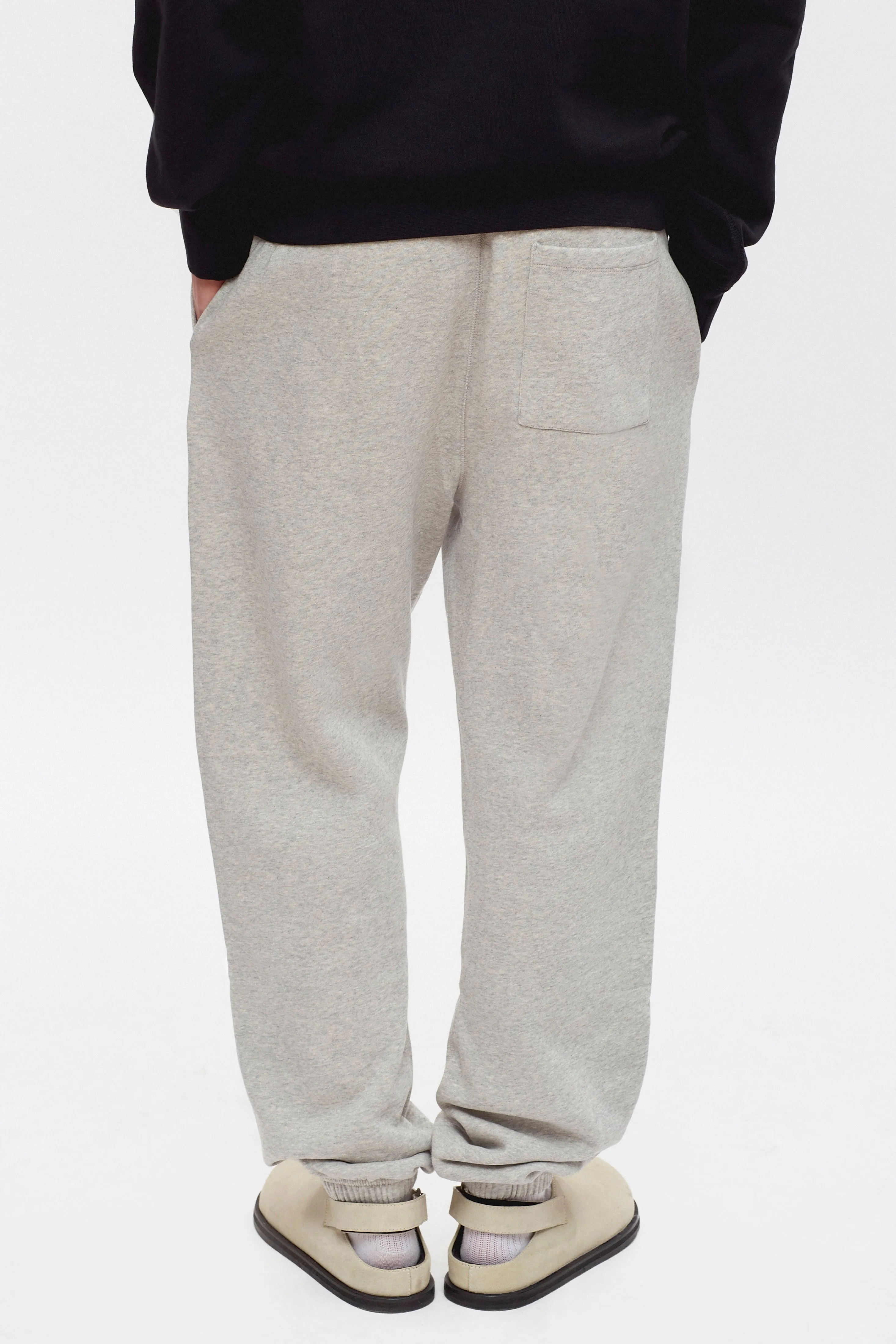 Men's Essential Sweatpant in Heather Grey