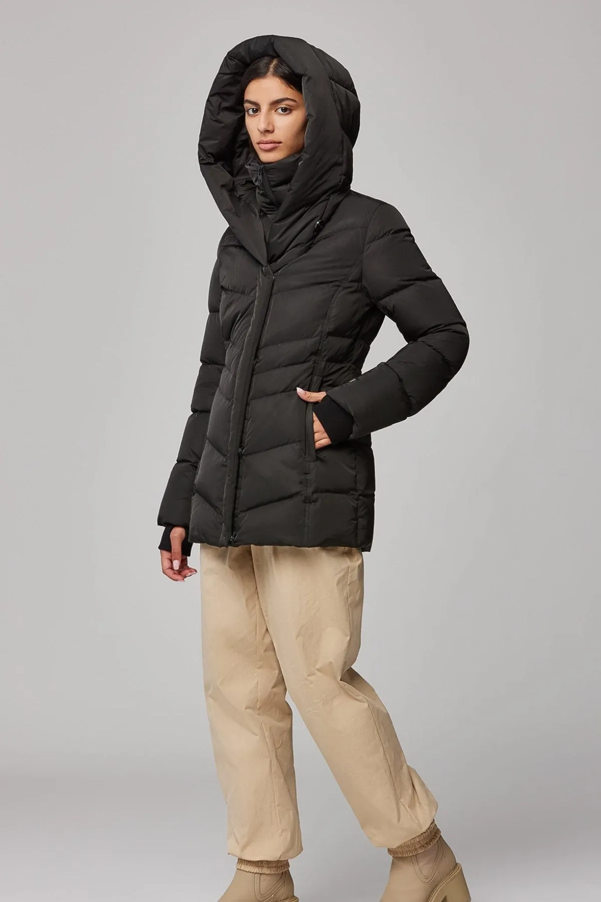 TALLIA Sustainable Slim-Fit Radiant Down Jacket With Hood